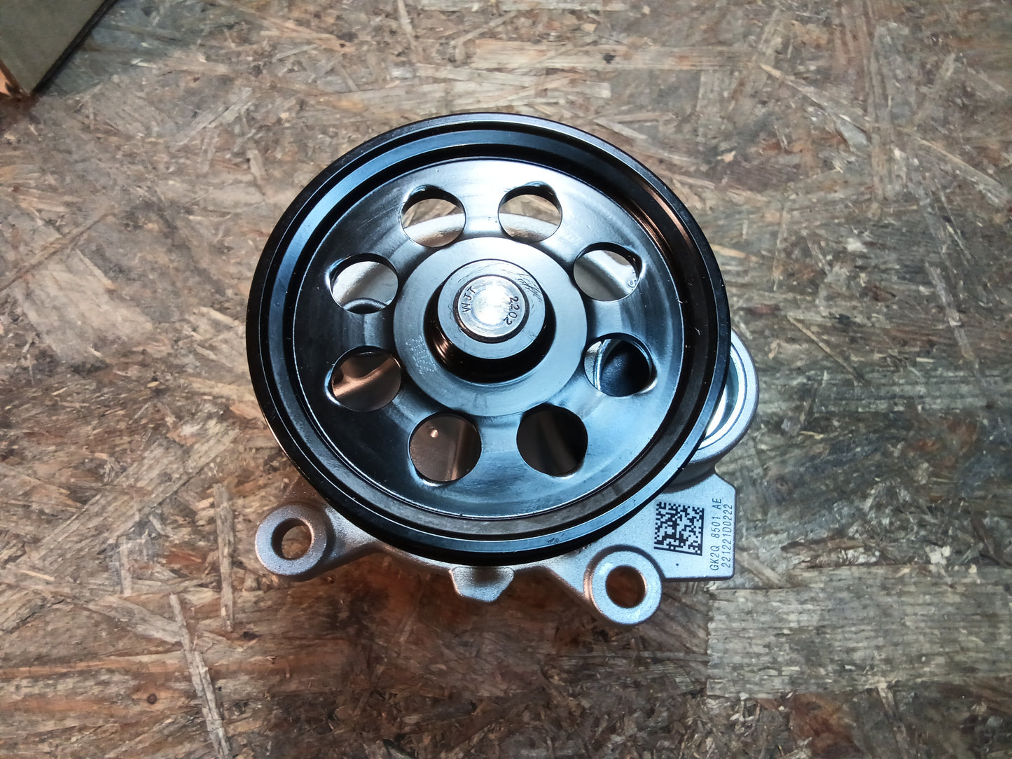 Ford Transit ab BJ 18 Wasserpumpe original Ford NEU