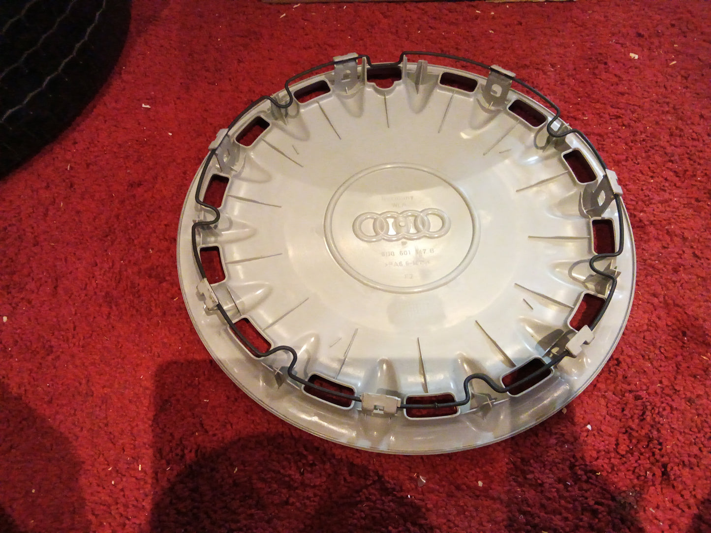 Audi A4/A5 Radkappe 15 Zoll original Audi NEU