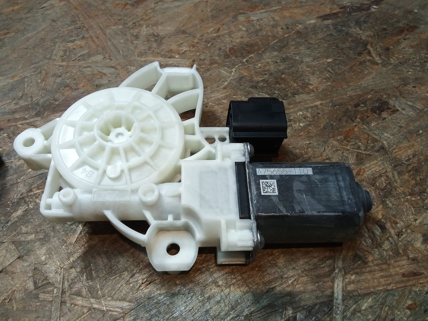 Ford Fiesta Vll Fensterhebermotor original Ford NEU