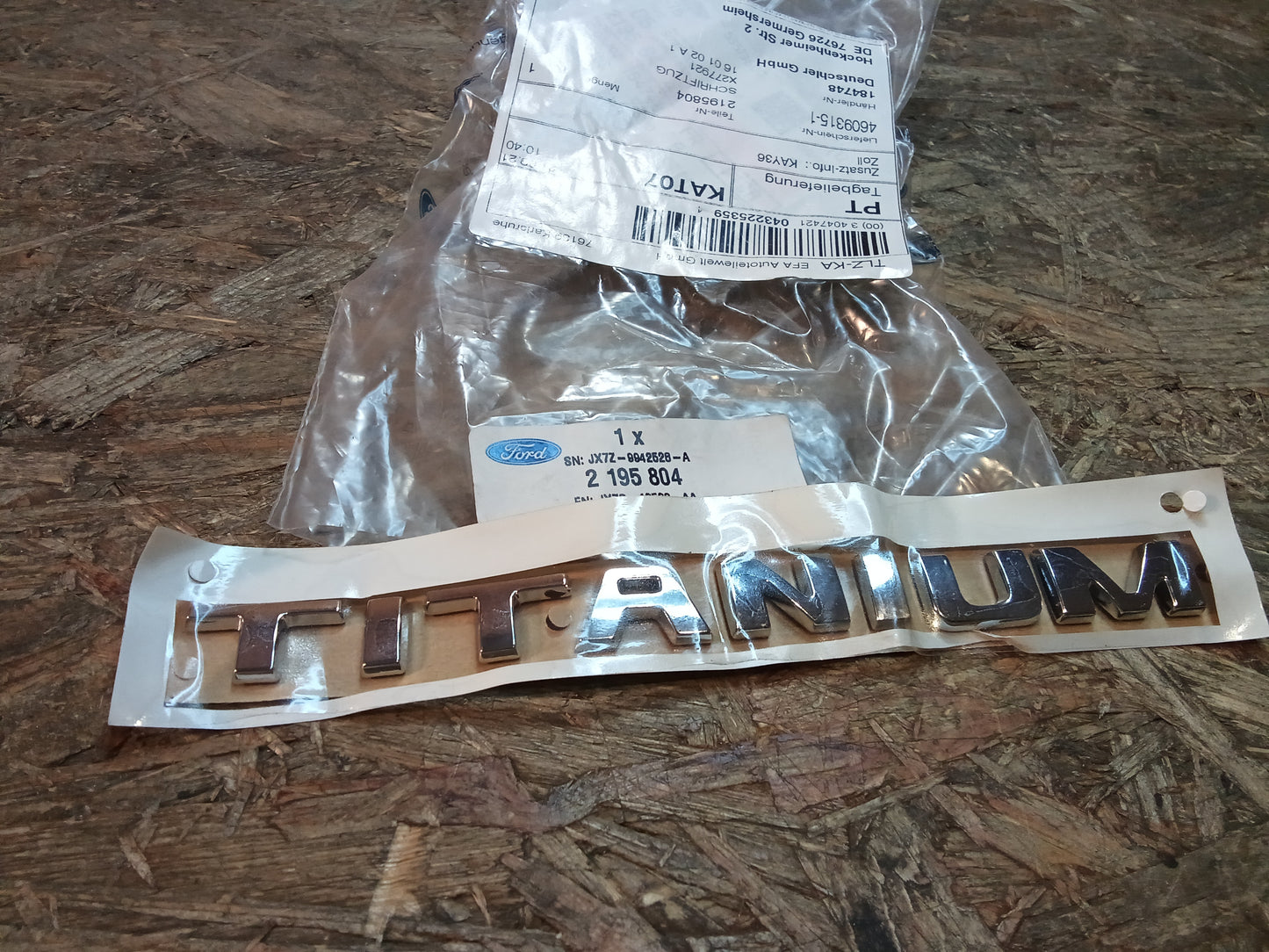 Ford Focus MK4 Emblem original Ford NEU