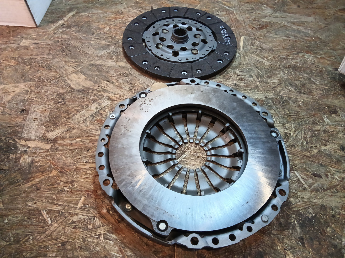 Astra H Corsa C Meriva A Kupplungssatz original GM NEU