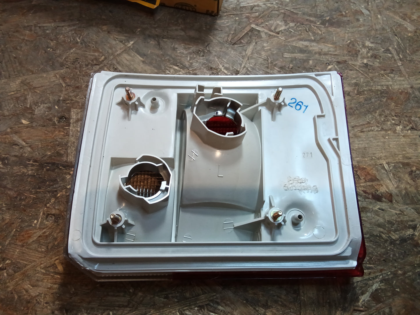 Ausi 80 10/86 Rückleuchte links original Bosch NEU