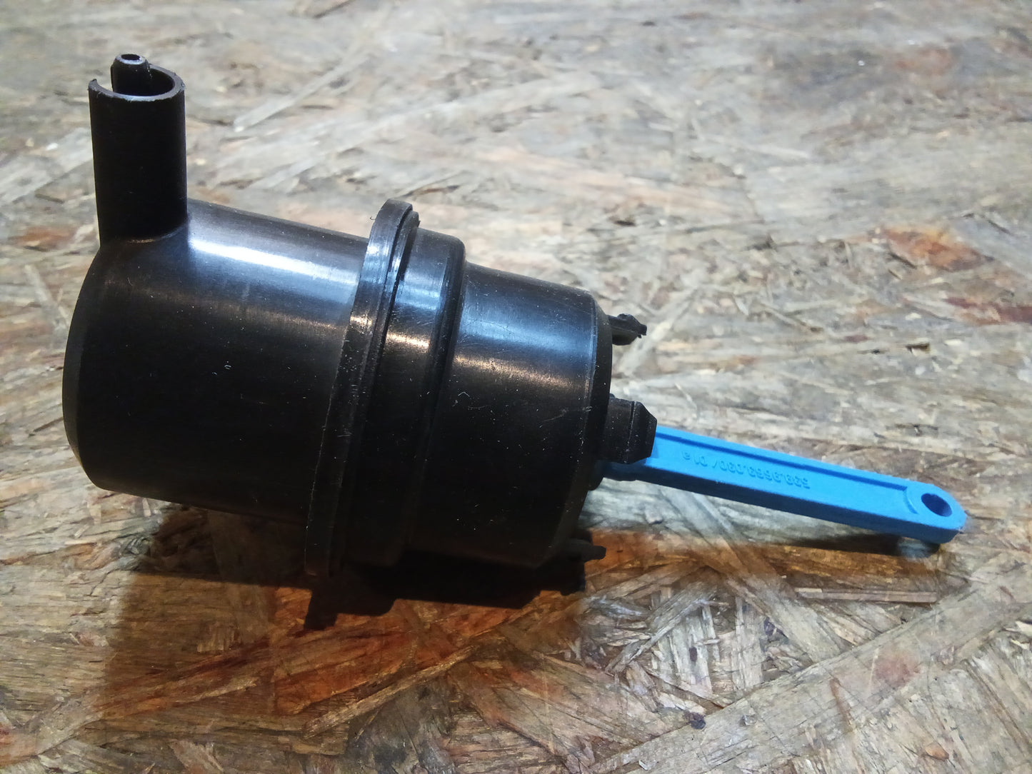 Omega B Kraftstoffschubpumpe Unterdruckdose original GM NEU