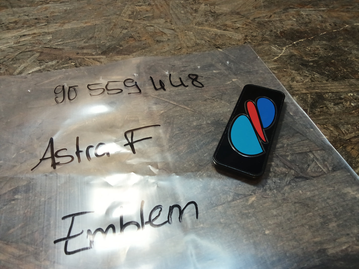 Astra F Emblem original GM NEU