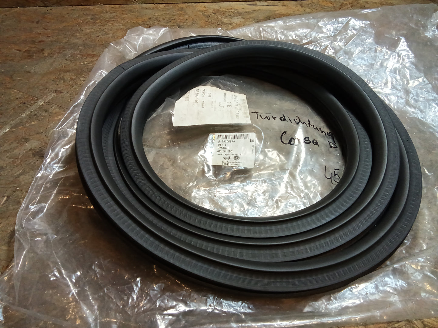 Opel Adam Türdichtung rechts original GM NEU