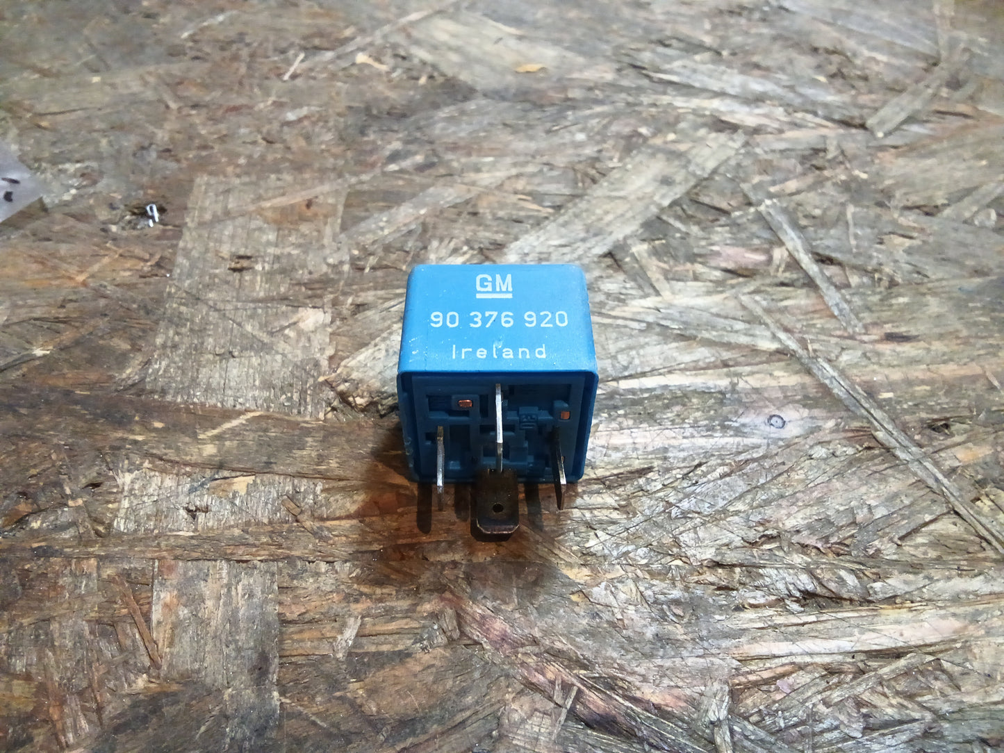 Omega A Vectra A Relais 12V, 30A Klimaanlage original GM NEU