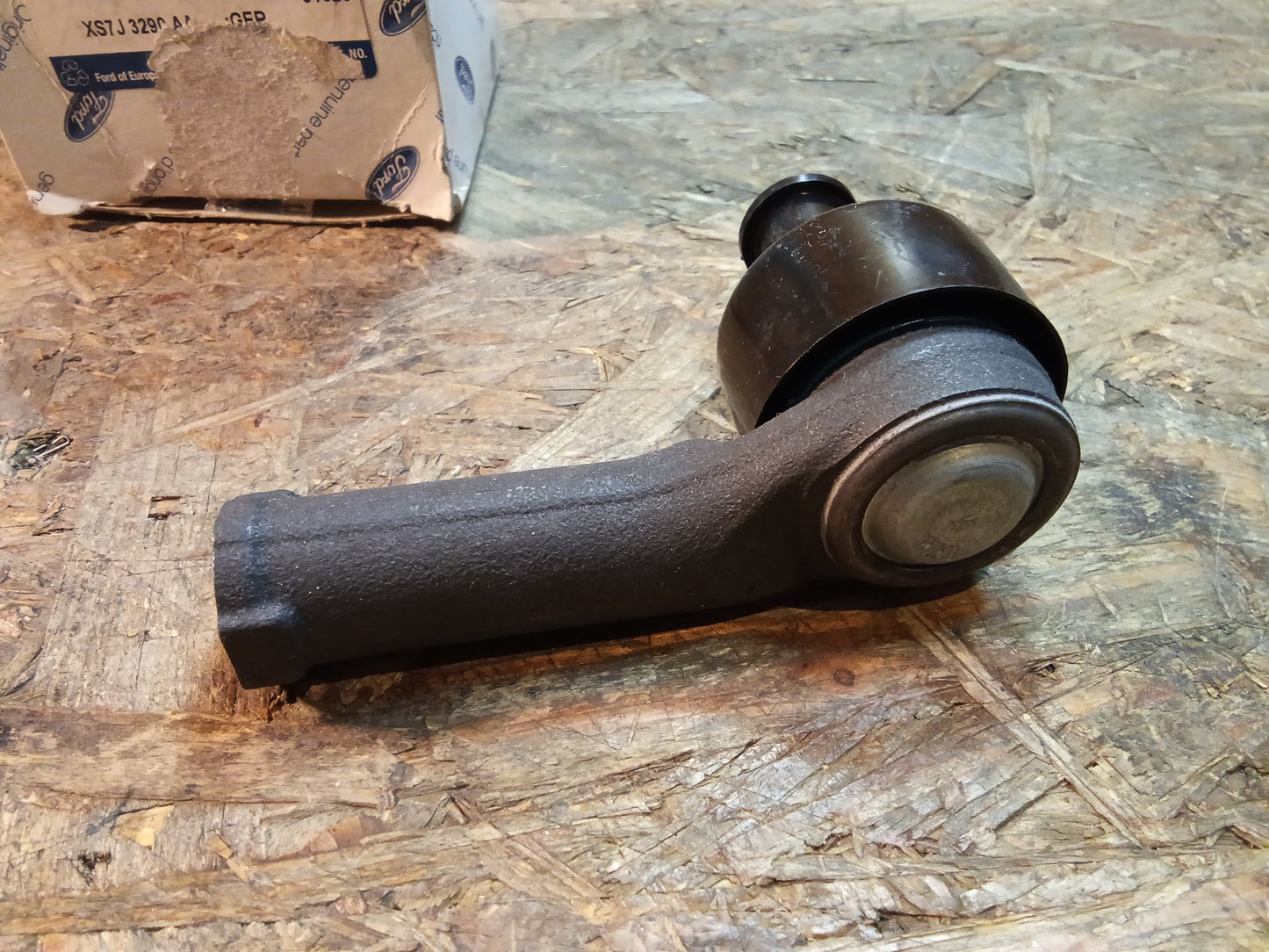 Ford Mondeo BJ 96-00 Spurstangenkopf links original Ford NEU