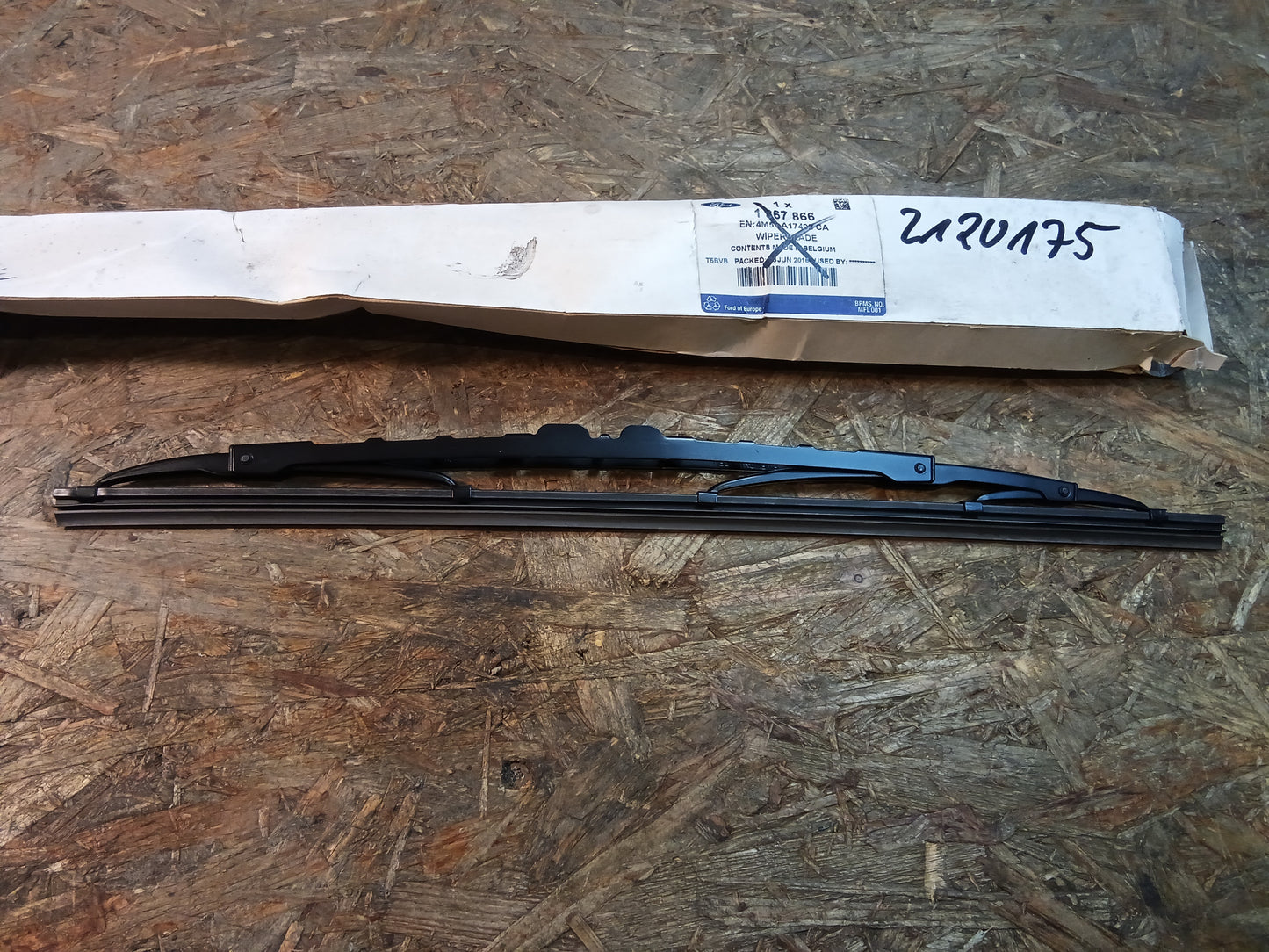 Ford Focus MK2 Scheibenwischer original Ford NEU