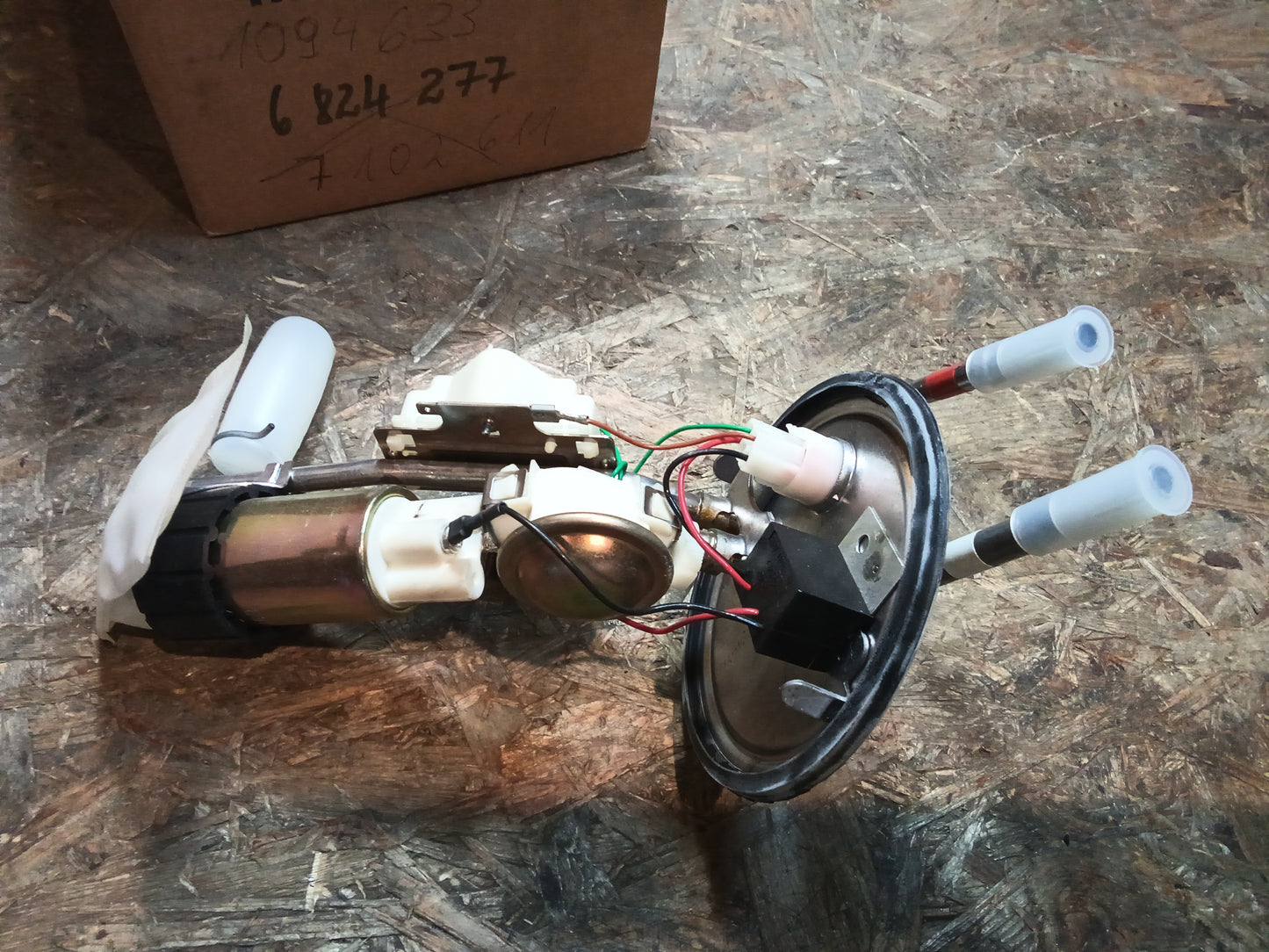 Ford Escort CFi 71 PS Tankgeber original Ford NEU