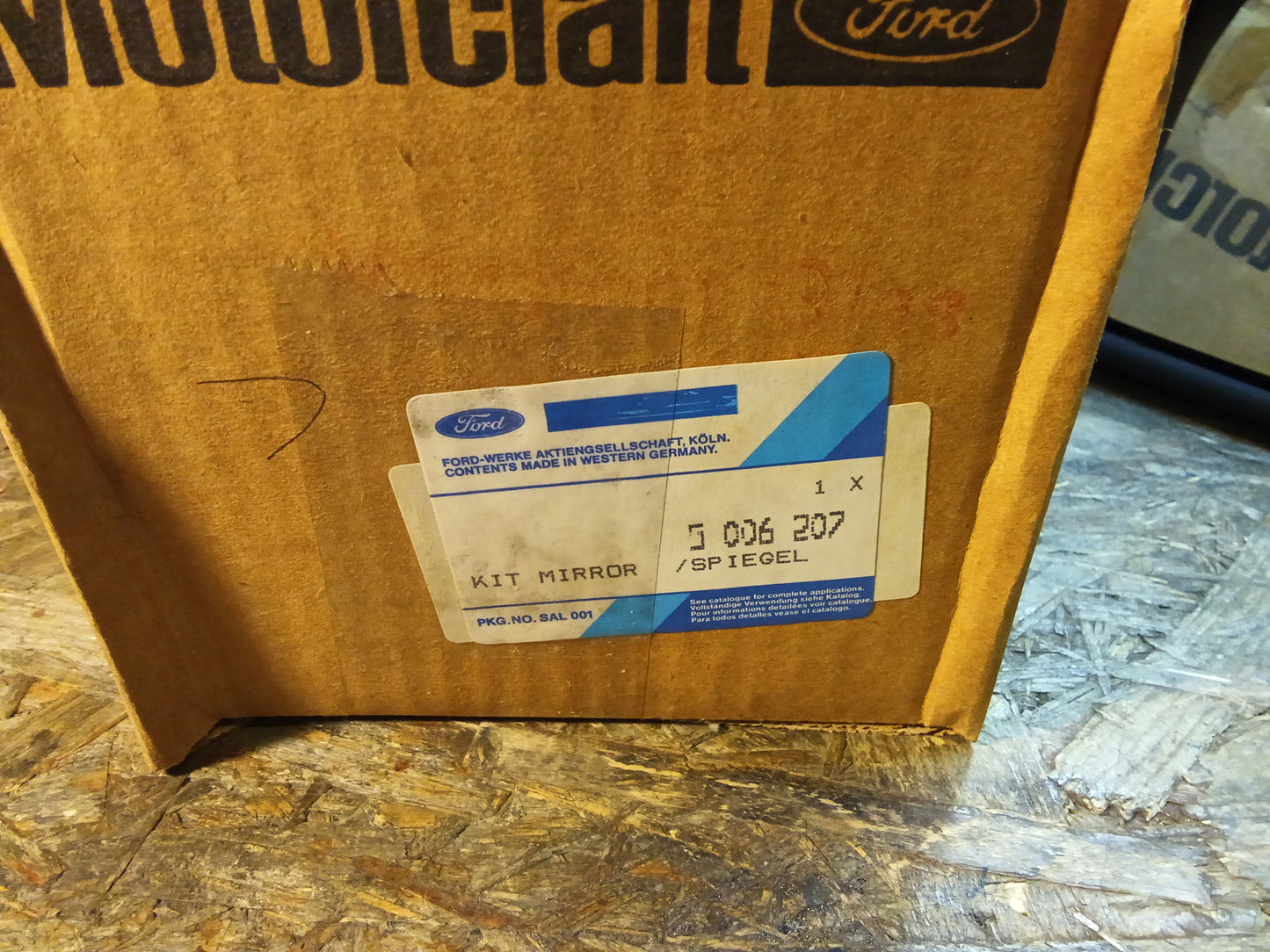 Ford Orion BJ 80-83 Außenspiegel rechts original Ford NEU