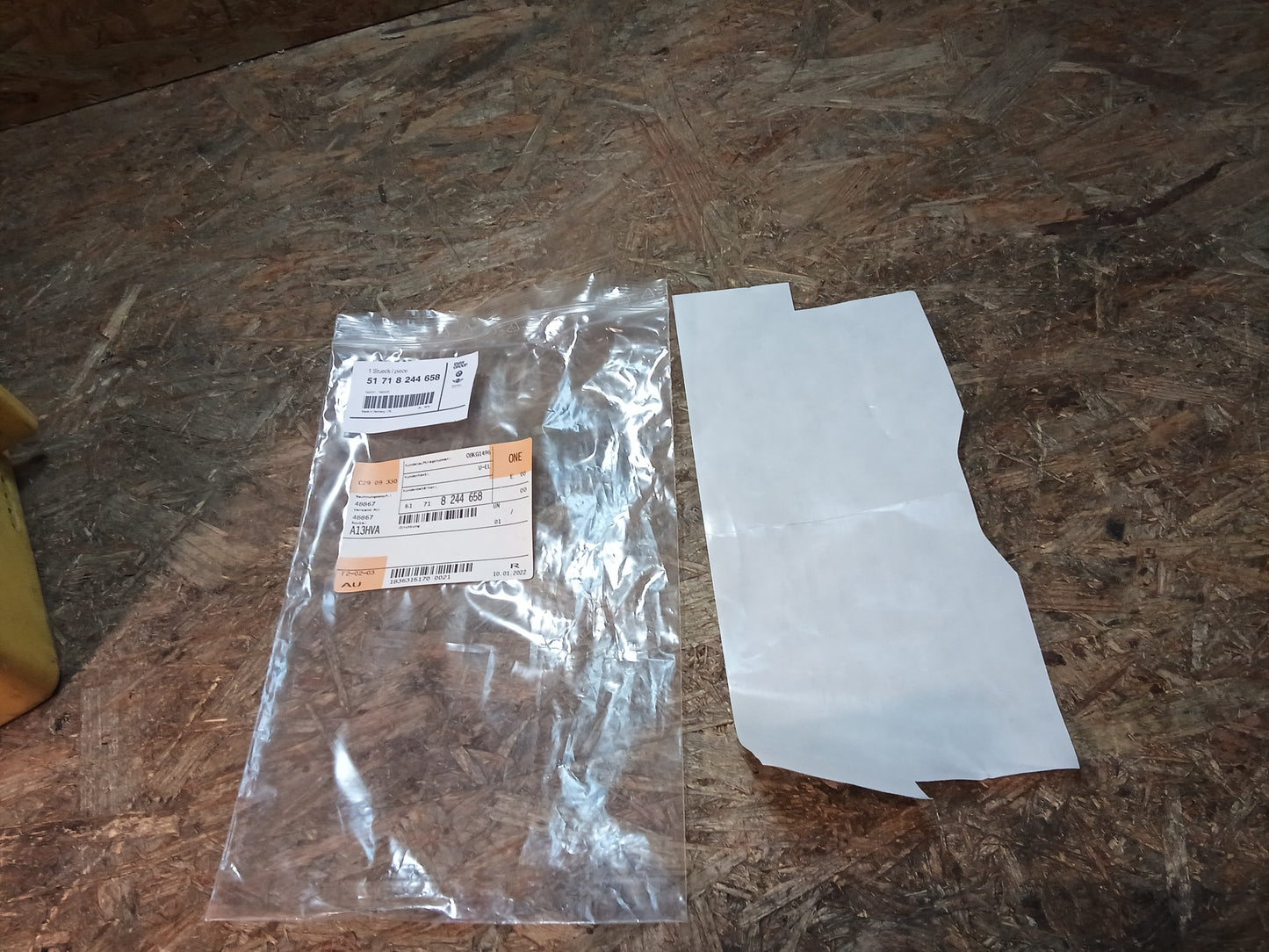 BMW 3er Touring, E46 Dichtung Heckscheibe Kofferraumdeckel original BMW NEU