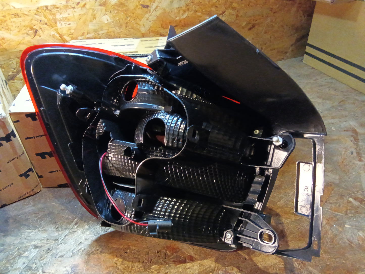 Depo TYC Rückleuchte LED SET dunkel passt für BMW 1er F20 F21 ab 2011-2015