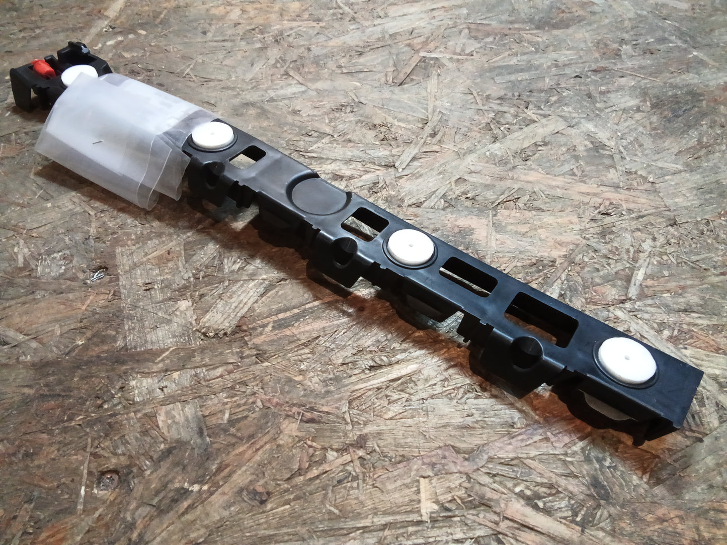 Insignia Halter Stoßstange H.L original GM NEU