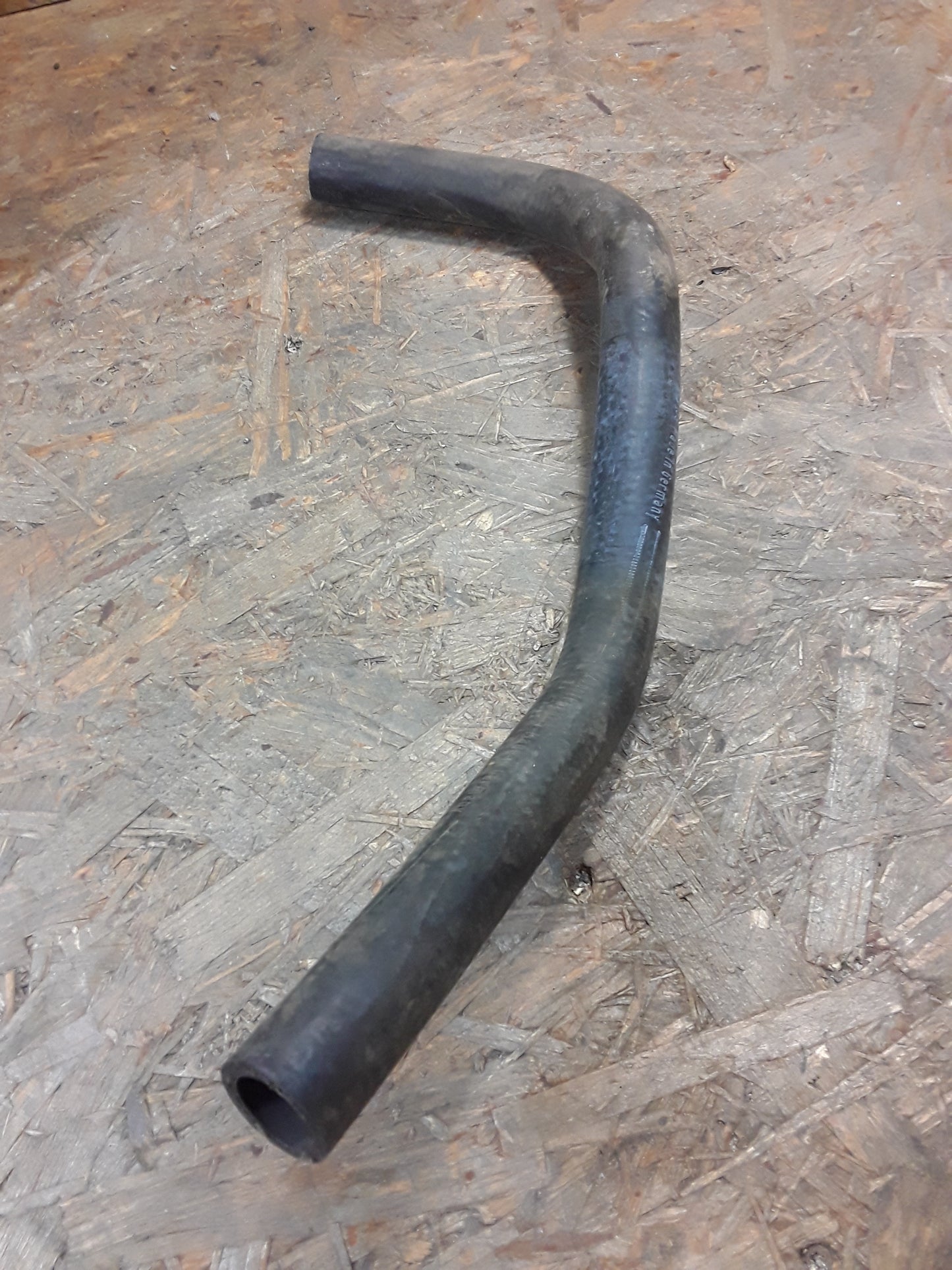 Calibra Vectra 2.0i Kühlerschlauch original GM Opel NEU