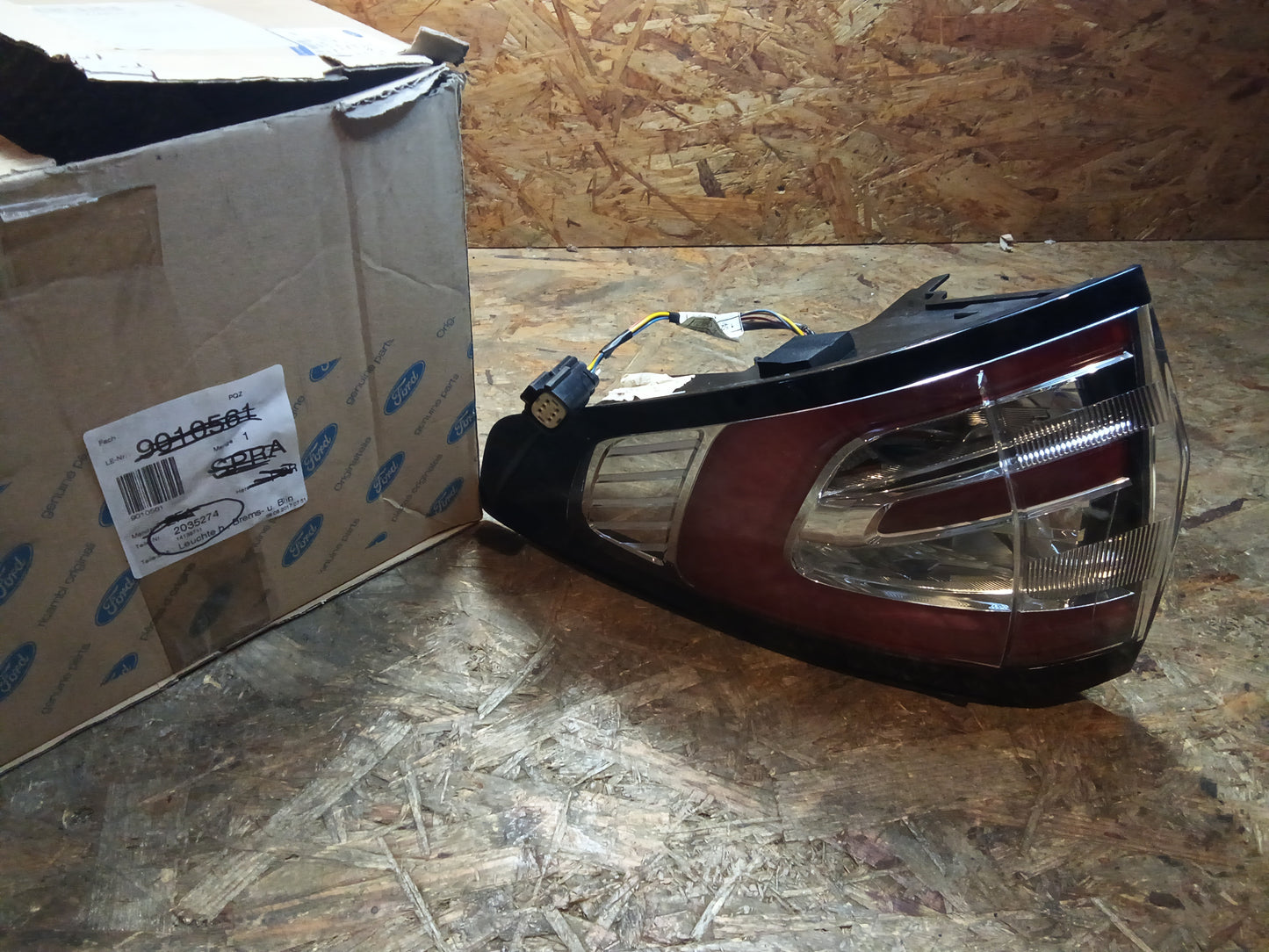 Ford Galaxy Rückleuchte rechts original Ford NEU