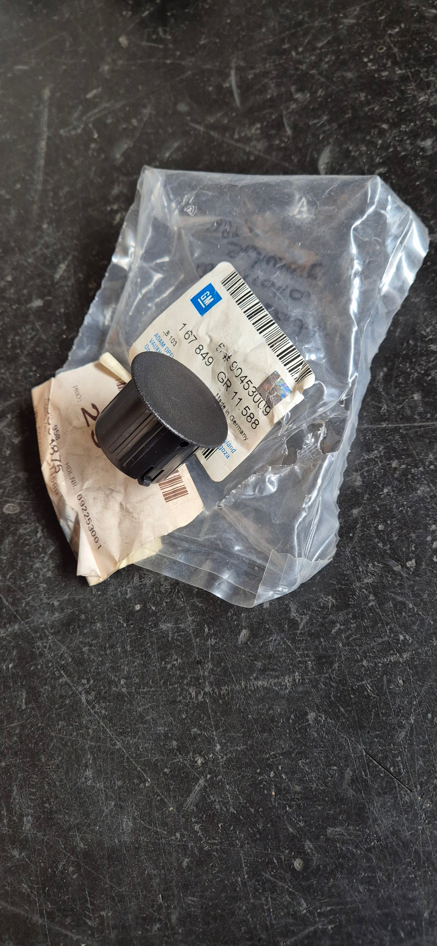 Stopfen Laderaumrolle Calibra Original GM Neu