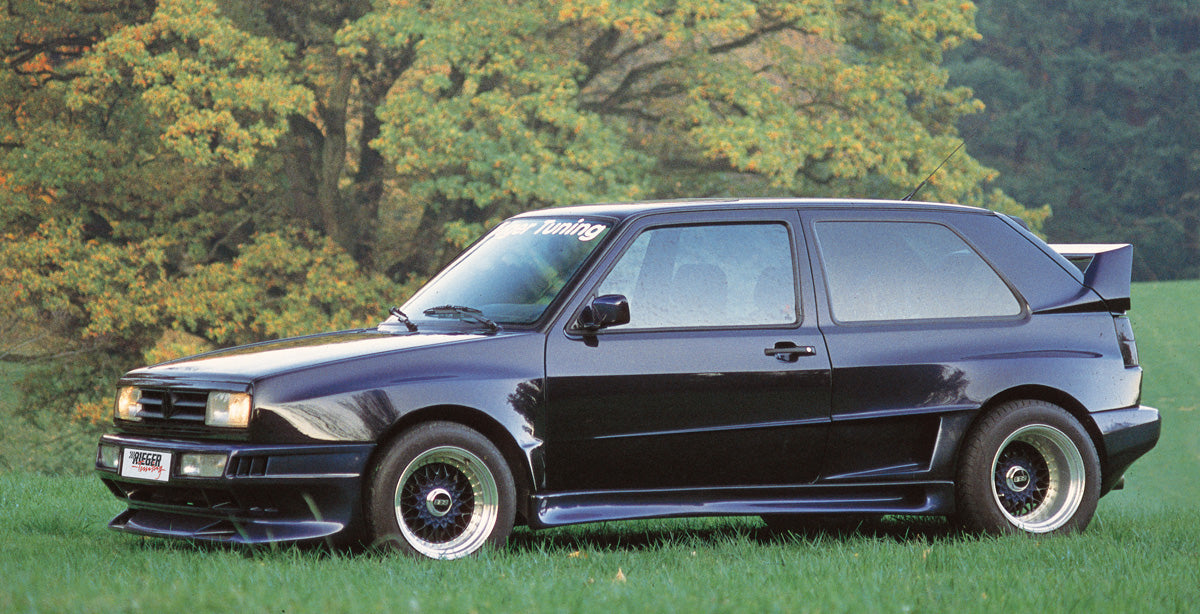 VW Golf 2 Rieger Spoilerstoßstange Breitbau II mit Aussparung für NSW, GFK,
inkl.
Montagezubehör