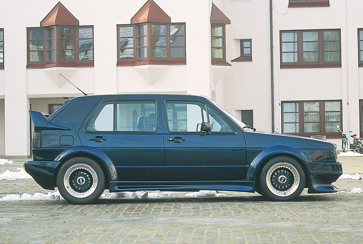 VW Golf 2 Rieger Heckflügel Breitbau II mit seitl. Ansätzen GFK,
Gutachten, Montagezubehör
