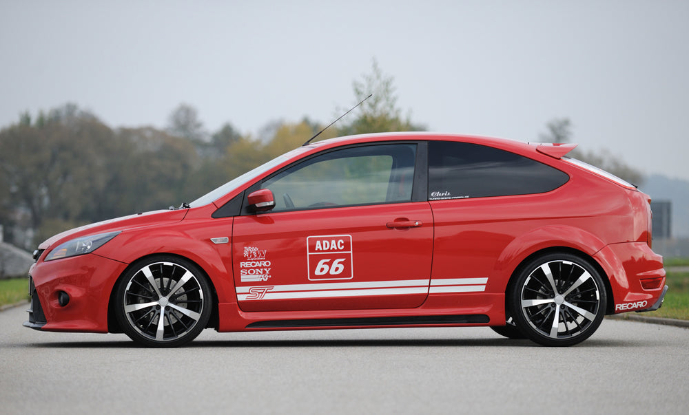 Ford Focus 2 Rieger Spoilerstoßstange ABS,
inkl. Alugitter, Montagezubehör, ABE