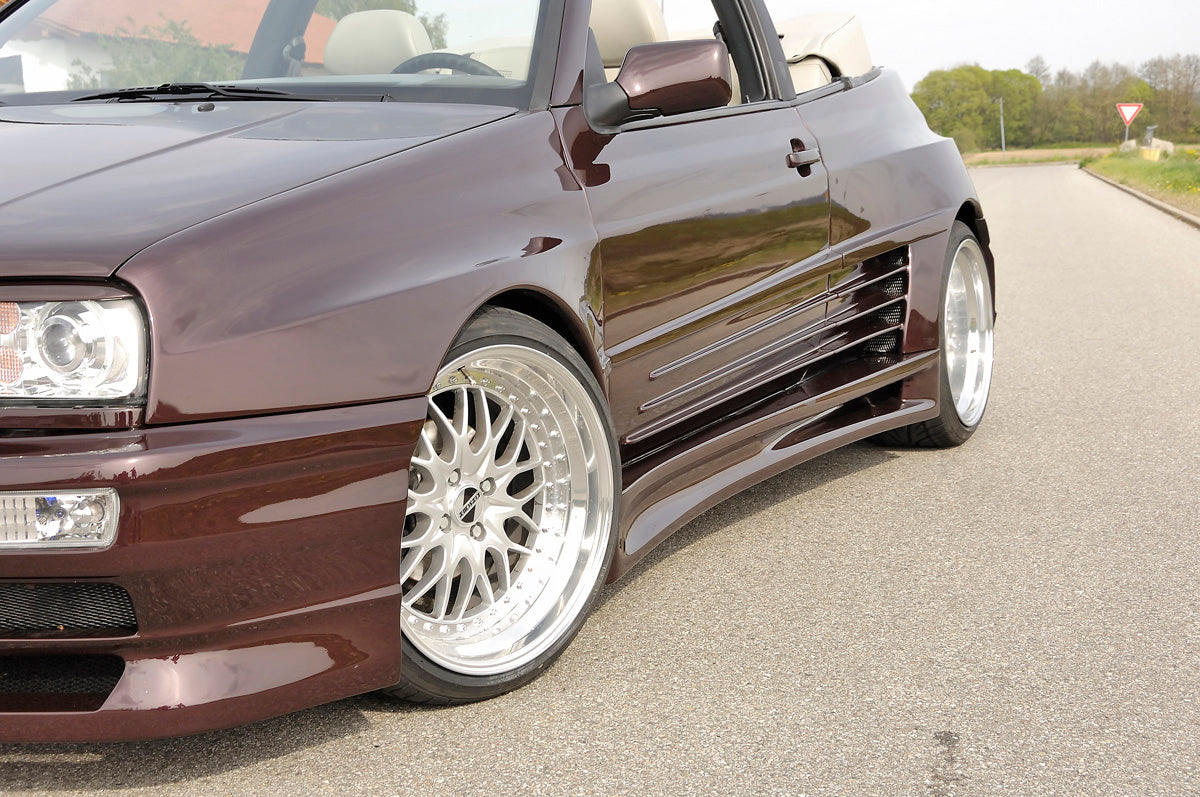 VW Golf 3 Rieger Kotflügel Breitbau II rechts, vorne, GFK,
Montagezubehör