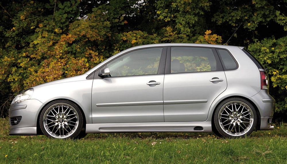 VW Polo 5 (9N) Rieger Seitenschweller auch 9N2/GTI (orig.Schweller müssen demontiert w.) links, mit Schacht, mit Ausschnitt, ABS,
inkl. Alugitter, Gutachten, Montagezubehör