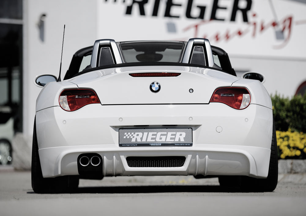 BMW Z4 (E85) Rieger Heckansatz für Doppelendrohr li., ABS,
inkl. Montagezubehör, Alugitter, Gutachten