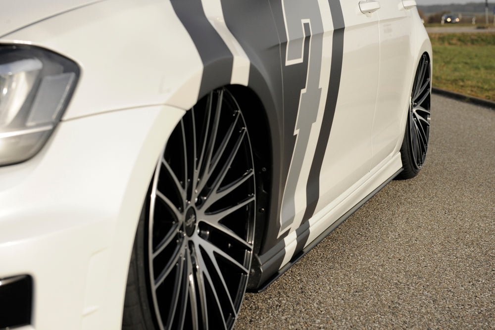 VW Golf 7 Rieger Seitenschwelleransatz nur für R-Line Seitenschweller rechts, ABS, für Fzg. mit R-Line Exterieur,
inkl. Montagezubehör, Gutachten