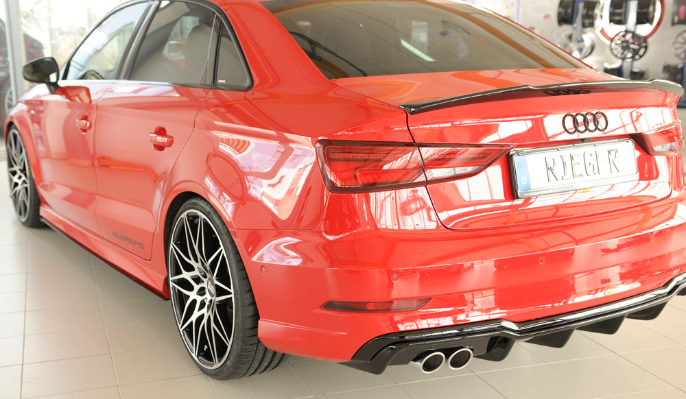 Audi A3 (8V) Rieger Heckeinsatz für Doppelendrohr li., ABS, schwarz glänzend, für Fzg. mit S-Line Exterieur,
inkl. Montagezubehör, Gutachten