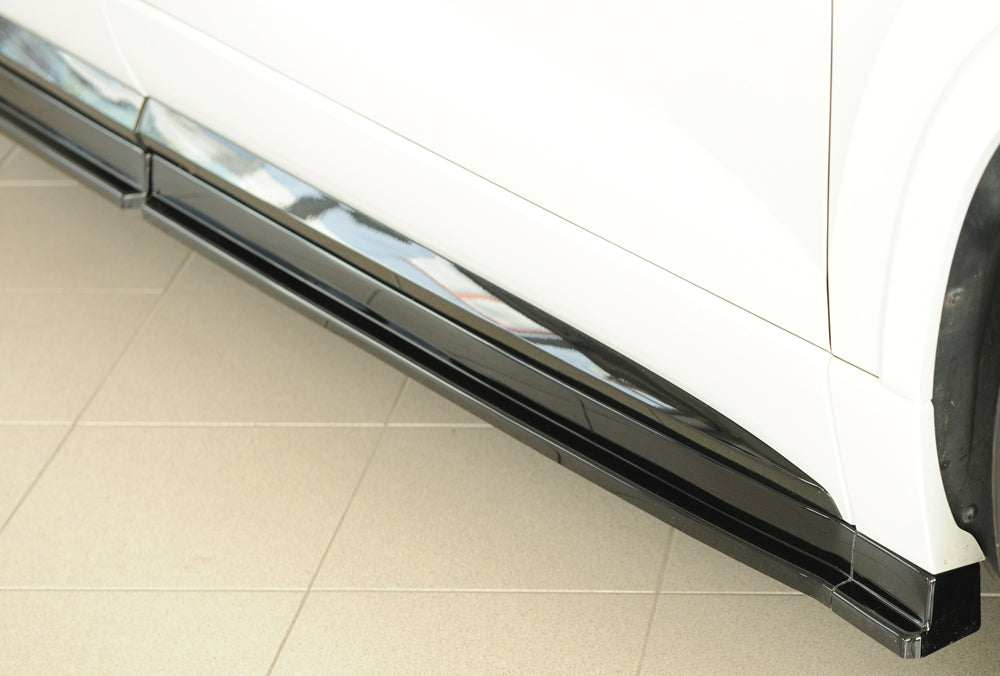 Seat Ateca Cupra (5FP) Rieger Seitenschwelleransatz (3-tlg.) rechts, 3-tlg., ABS, schwarz glänzend,
inkl. Montagezubehör,...