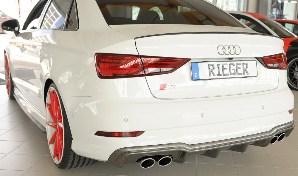 Audi A3 S3 (8V) Rieger Heckeinsatz nur S3 (8V) Limousine / Cabrio für orig. Doppelendrohr li u. re, (4x90x72mm oval), ABS, Carbon-Look, für Fzg. mit S-Line Exterieur,
inkl. Montagezubehör, Gutachten