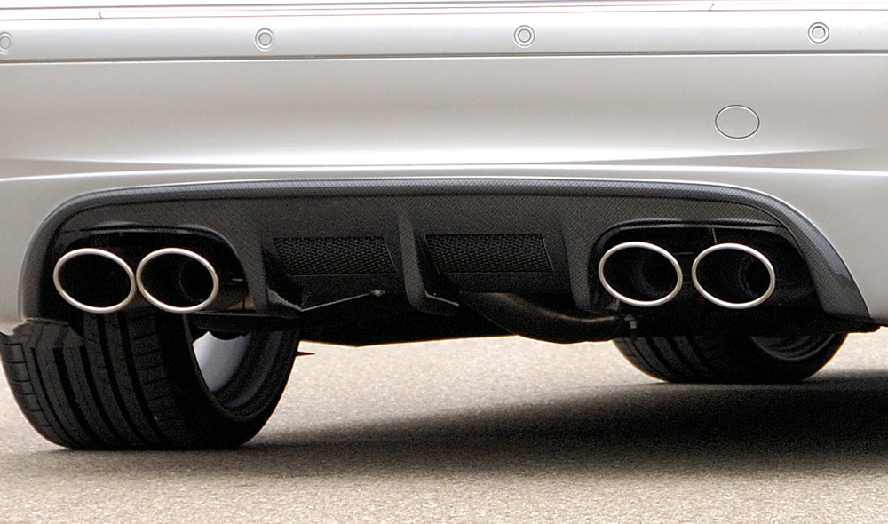 Mercedes CLK (W209) Fox ESD Ausgang li./re., Anschluss Ø70mm je 2x115x85mm Typ 32, Mercedes CLK (W209) Cabrio links, rechts, 4x115x85mm, für RIEGER-Heckansatz, Edelstahl,
inkl. Gutachten