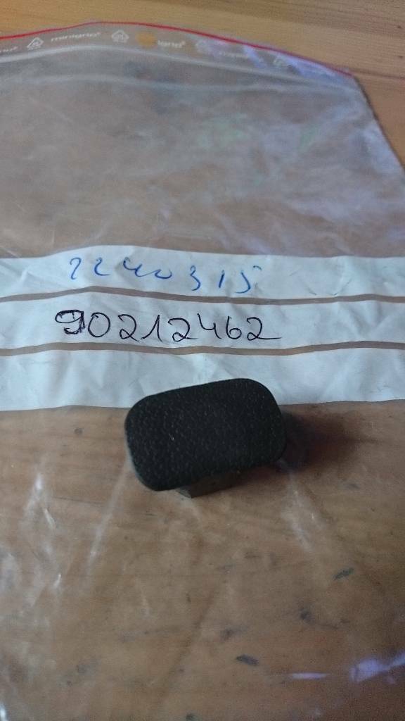 Kadett E Türverkleidung Abdeckkappe Öffnung neu original GM