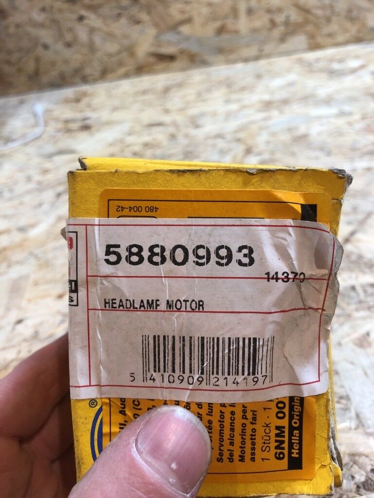 Volkswagen Golf 3 / Passat Audi 100 Stellmotor Scheinwerfer NEU