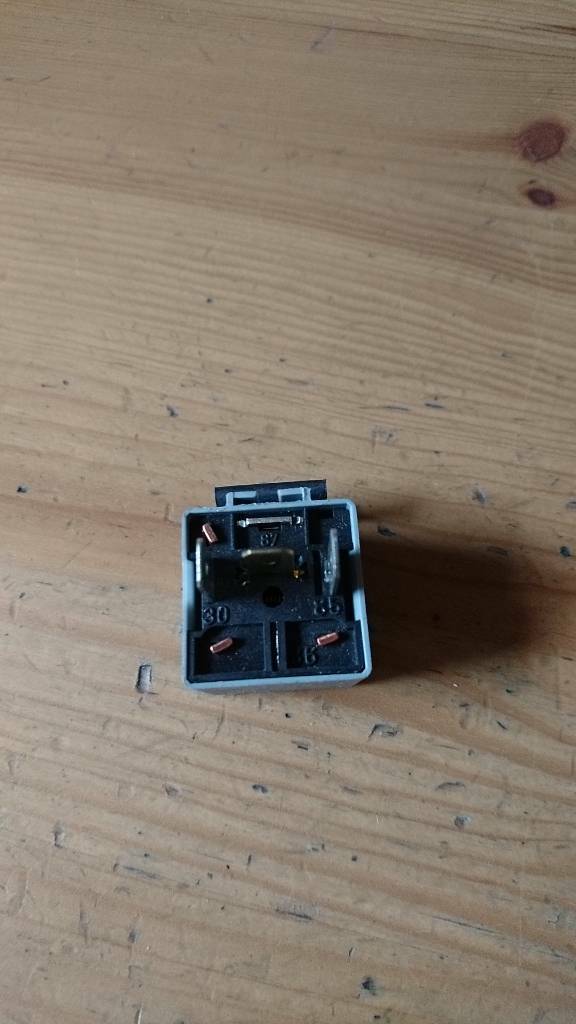 Opel Abschaltrelais Nebelschlussleuchte Anhänger neu original GM