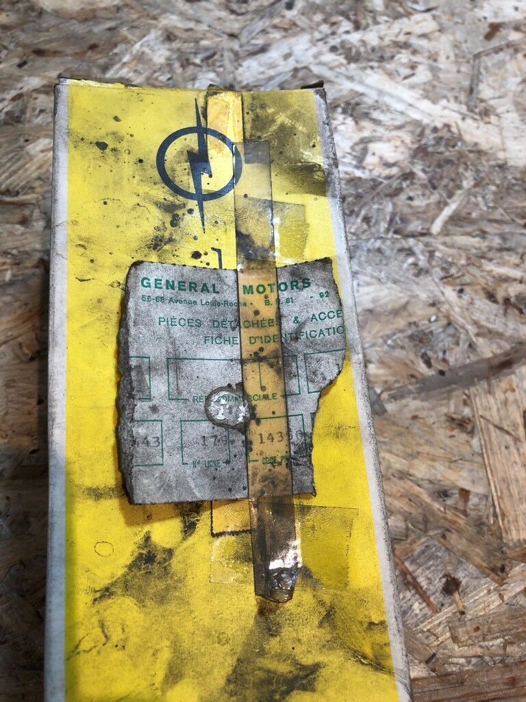 Opel Kadett A Caravan Rücklicht links NEU Original GM