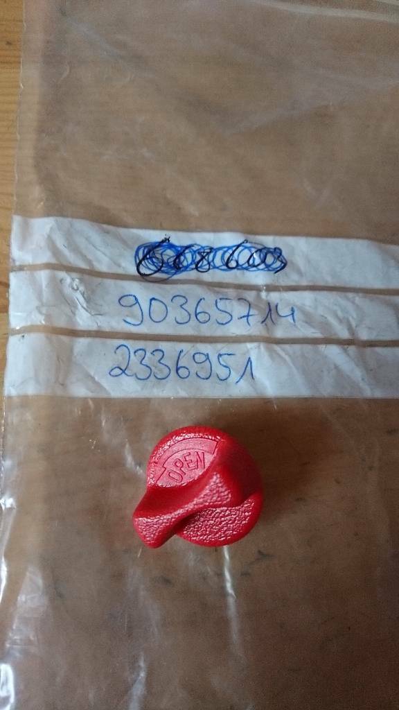 Astra F Vectra A Clip rot Kofferraum erste Hilfe Fach neu GM