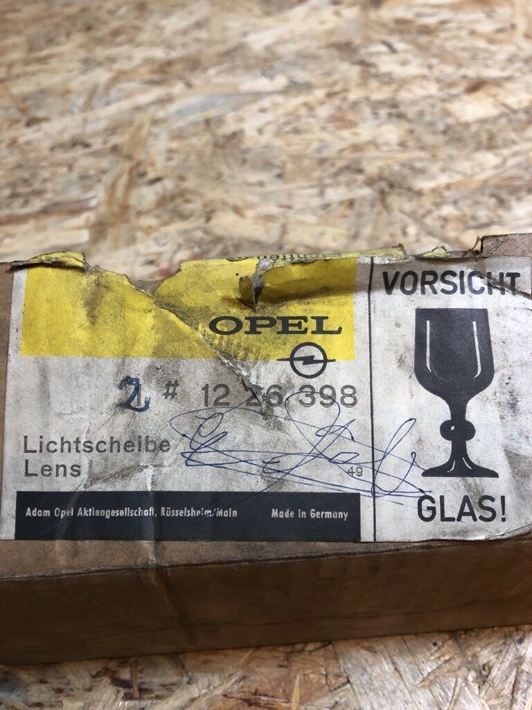 Opel Diplomat B Lichtscheibe neu original GM