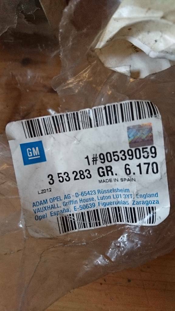 Corsa B Tigra A Halter Strebe Vorderachse rechts neu original GM