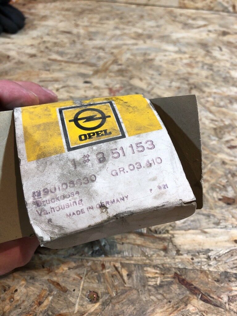 Öl Manta A / B Rekord C / D / E Luftfilter Unterdruck Dose NEU Original