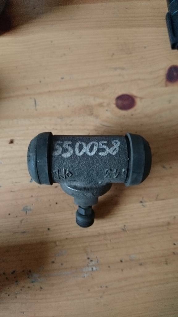 Commodore B Blitz Radbremszylinder original Opel NEU