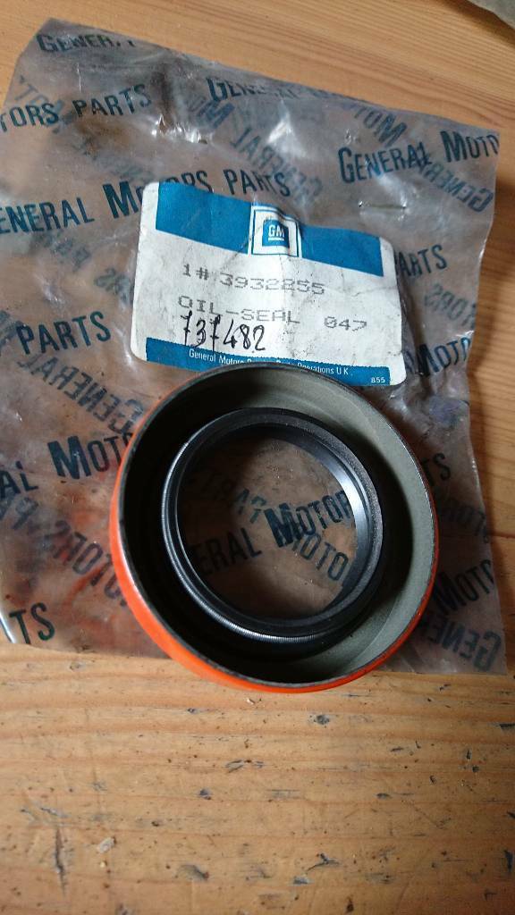 Senator Monza Omega Simmerring Kardanwelle neu original GM