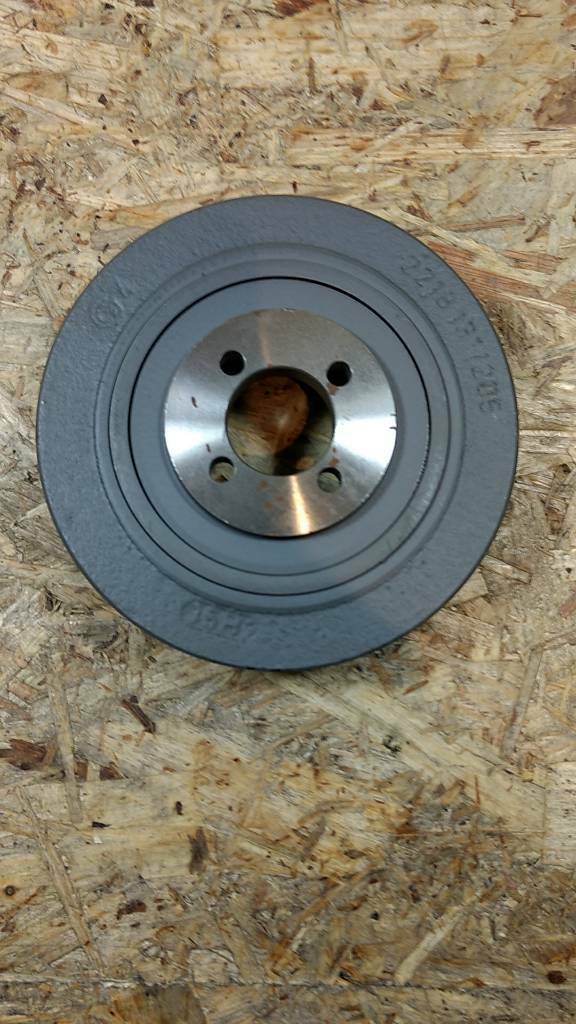 Original GM Opel Riemenscheibe Kurbelwelle Rekord Ascona NEU