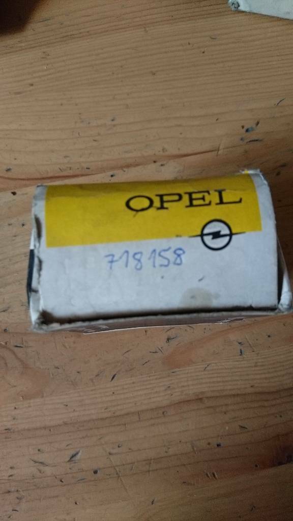 Rekord A B C Führungsstück Schieberad 1.+2. Gang neu original