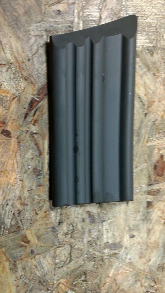 Original GM Opel Corsa A Zierleiste Kotflügel vorne links NEU