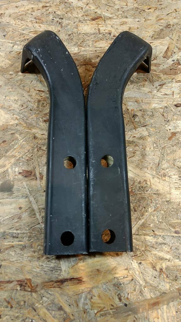 Original GM Opel Olympia Rekord Stoßstangenhalter NEU