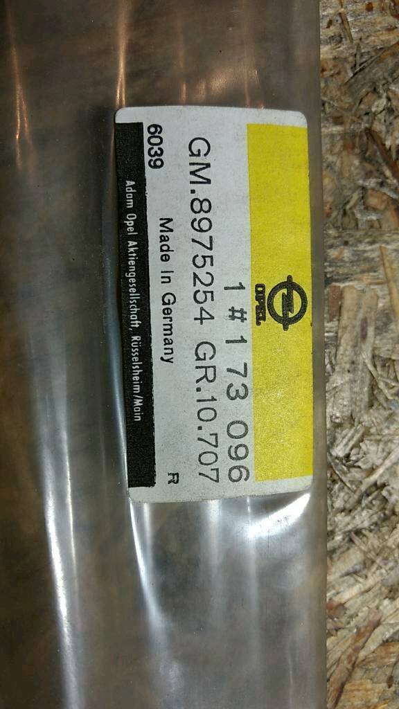 Original Opel Oldtimer Fensterblende Modell? 173096 NEU