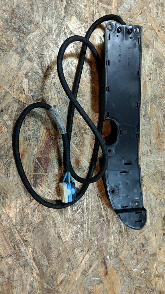 Original GM Opel Omega B Schalter Sitzverstellung links NEU