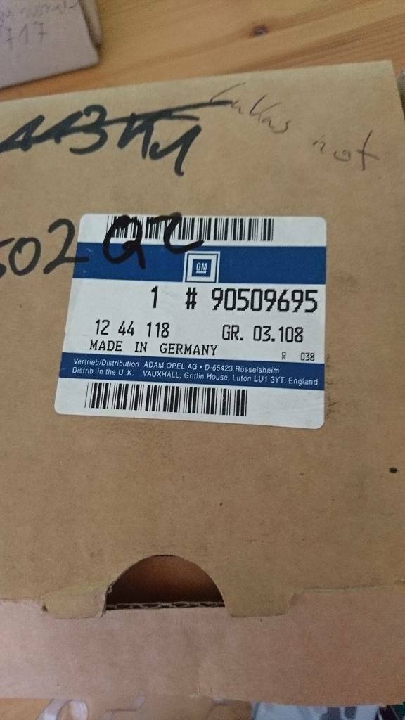 Omega B Tankanzeige Kraftstoff Gauge neu original GM