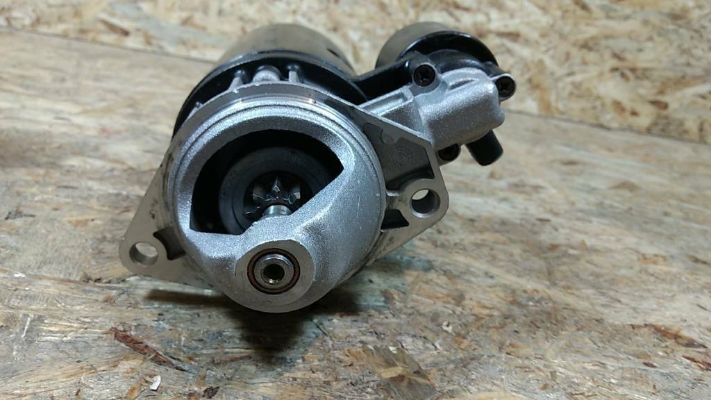 Original GM Opel Kadett E Diesel Anlasser NEU
