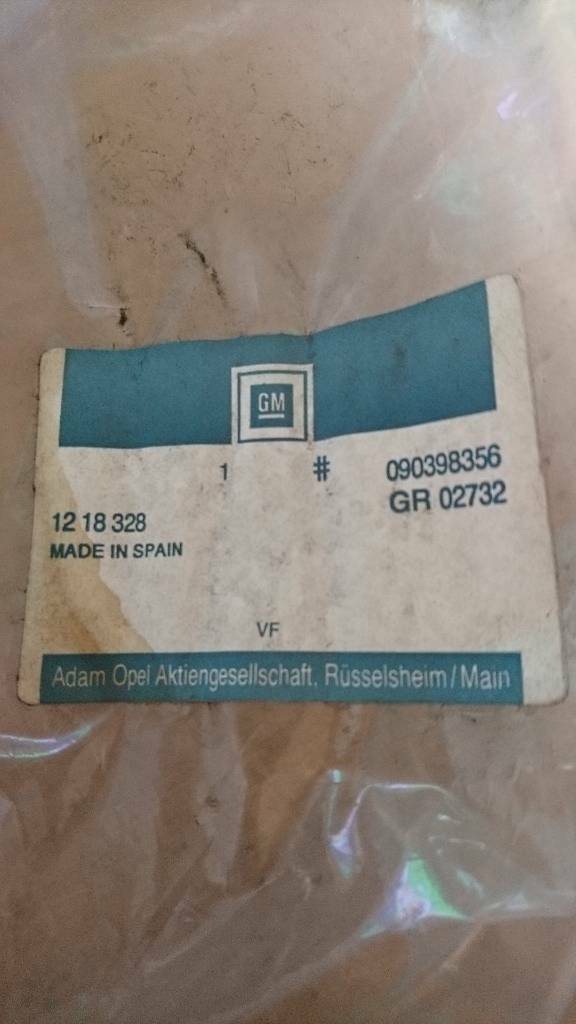 Kadett E Rahmen Scheinwerfer rechts neu original GM